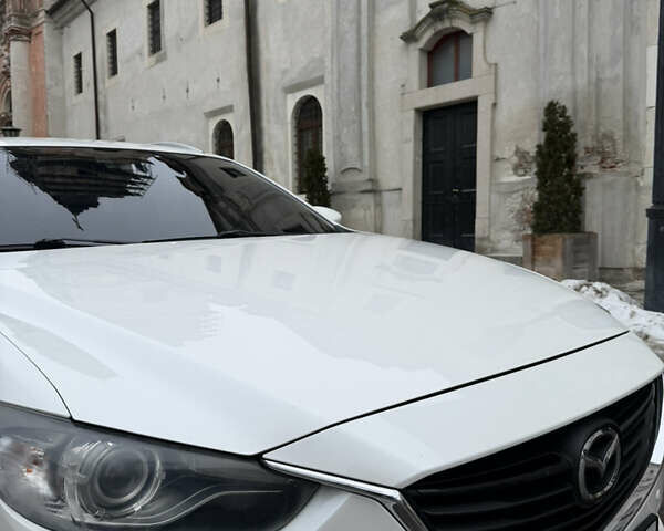 Белый Мазда 6, объемом двигателя 2.19 л и пробегом 219 тыс. км за 10999 $, фото 16 на Automoto.ua