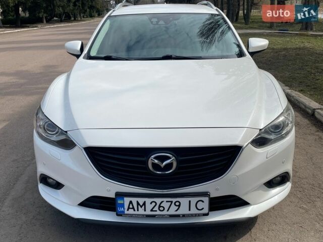 Білий Мазда 6, об'ємом двигуна 2.18 л та пробігом 216 тис. км за 10800 $, фото 1 на Automoto.ua