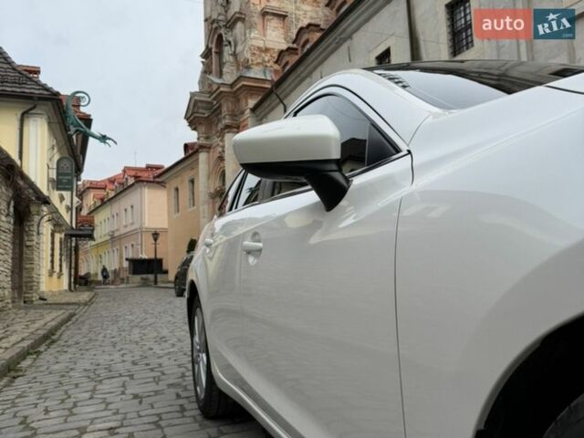 Білий Мазда 6, об'ємом двигуна 2.19 л та пробігом 239 тис. км за 10999 $, фото 26 на Automoto.ua