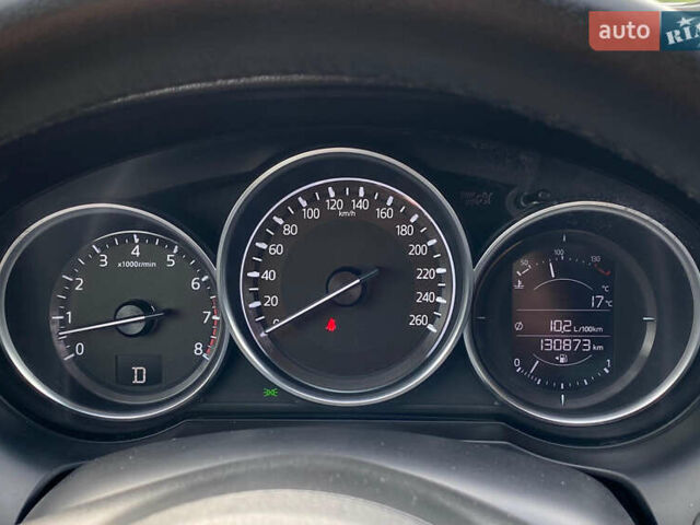 Білий Мазда 6, об'ємом двигуна 2 л та пробігом 130 тис. км за 16700 $, фото 15 на Automoto.ua