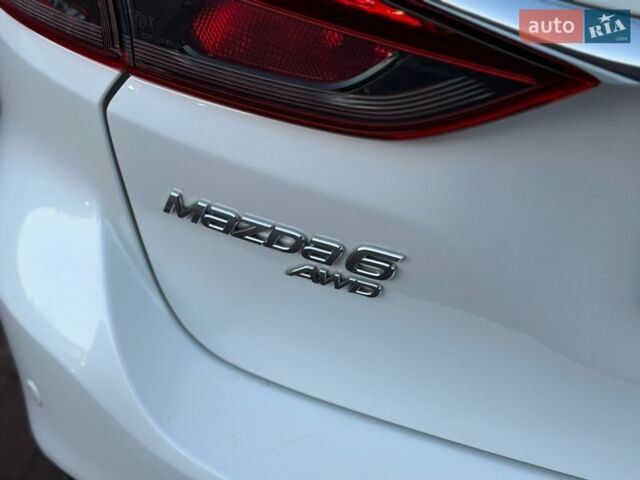 Білий Мазда 6, об'ємом двигуна 2.2 л та пробігом 170 тис. км за 14999 $, фото 25 на Automoto.ua