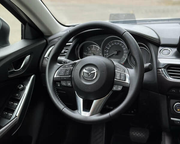 Білий Мазда 6, об'ємом двигуна 2.2 л та пробігом 147 тис. км за 14999 $, фото 99 на Automoto.ua