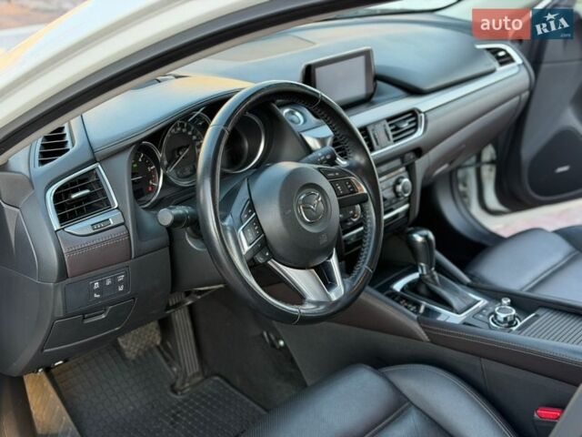 Білий Мазда 6, об'ємом двигуна 2.2 л та пробігом 170 тис. км за 14999 $, фото 59 на Automoto.ua