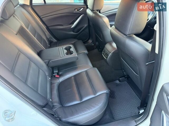 Білий Мазда 6, об'ємом двигуна 2.2 л та пробігом 170 тис. км за 14999 $, фото 49 на Automoto.ua