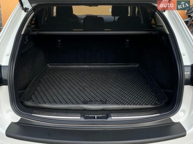 Белый Мазда 6, объемом двигателя 2 л и пробегом 130 тыс. км за 130 $, фото 21 на Automoto.ua