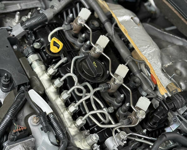 Білий Мазда 6, об'ємом двигуна 2.2 л та пробігом 147 тис. км за 14999 $, фото 137 на Automoto.ua