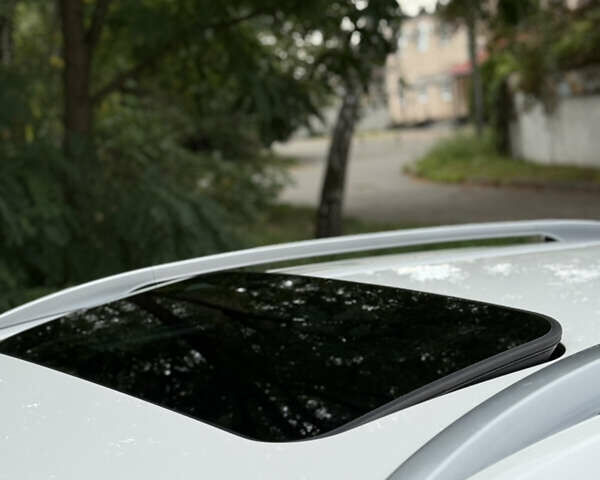 Білий Мазда 6, об'ємом двигуна 2.2 л та пробігом 147 тис. км за 14999 $, фото 21 на Automoto.ua