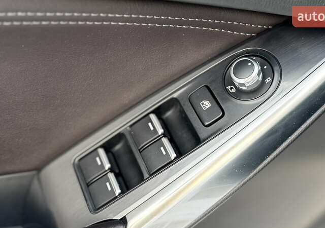 Білий Мазда 6, об'ємом двигуна 2.2 л та пробігом 170 тис. км за 13899 $, фото 24 на Automoto.ua