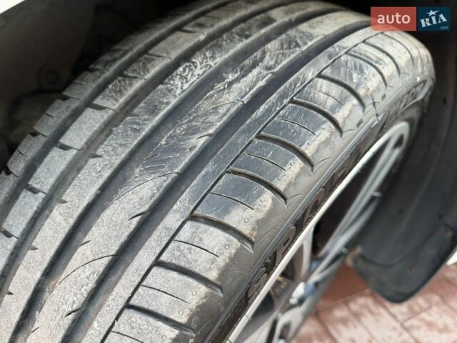 Білий Мазда 6, об'ємом двигуна 2.2 л та пробігом 170 тис. км за 14999 $, фото 42 на Automoto.ua