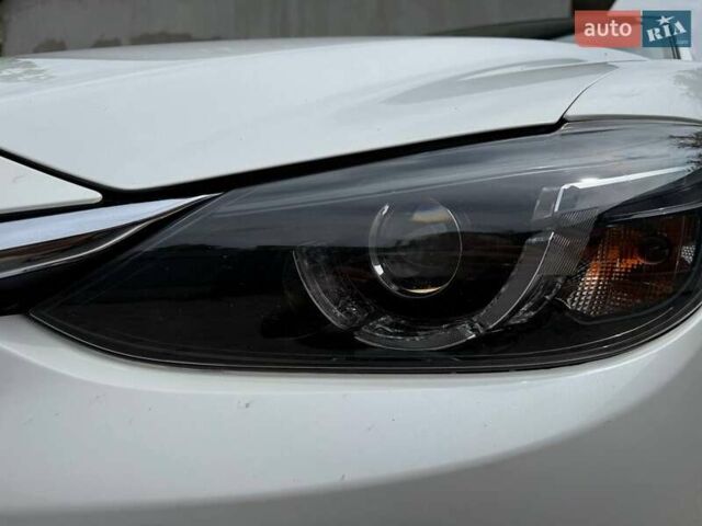 Белый Мазда 6, объемом двигателя 2.2 л и пробегом 256 тыс. км за 15200 $, фото 8 на Automoto.ua