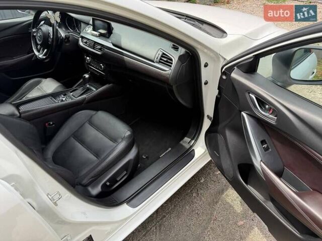 Белый Мазда 6, объемом двигателя 2.2 л и пробегом 256 тыс. км за 15200 $, фото 31 на Automoto.ua