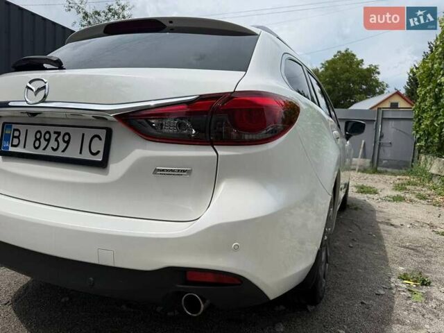 Белый Мазда 6, объемом двигателя 2.2 л и пробегом 256 тыс. км за 15200 $, фото 5 на Automoto.ua