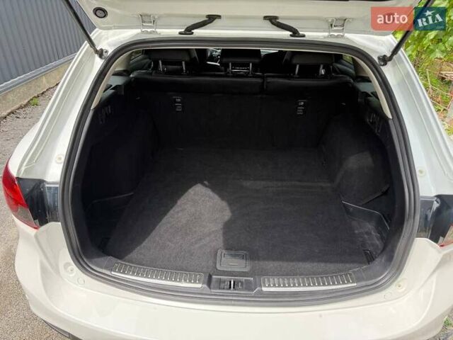 Белый Мазда 6, объемом двигателя 2.2 л и пробегом 256 тыс. км за 15200 $, фото 17 на Automoto.ua