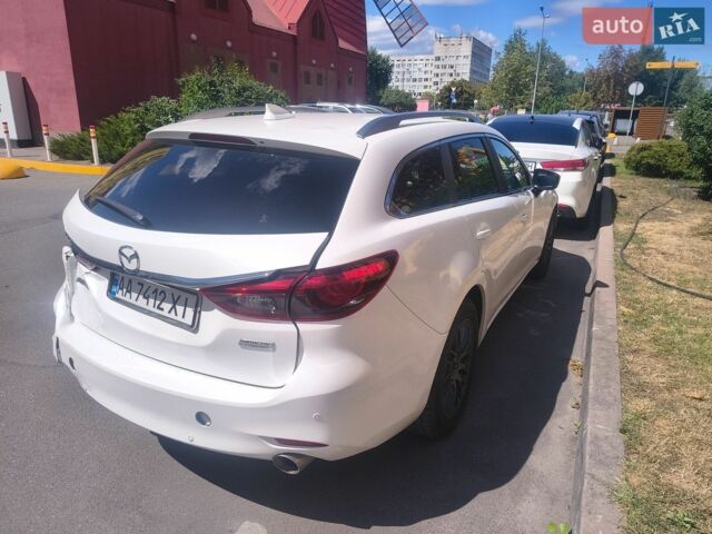 Білий Мазда 6, об'ємом двигуна 2 л та пробігом 154 тис. км за 10000 $, фото 3 на Automoto.ua
