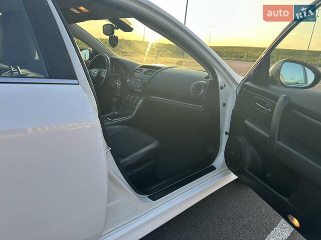 Белый Мазда 6, объемом двигателя 2.2 л и пробегом 279 тыс. км за 8200 $, фото 12 на Automoto.ua