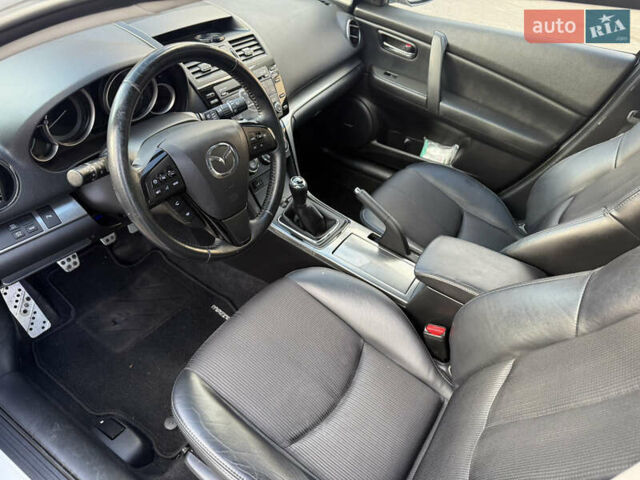 Білий Мазда 6, об'ємом двигуна 2.2 л та пробігом 218 тис. км за 7199 $, фото 10 на Automoto.ua