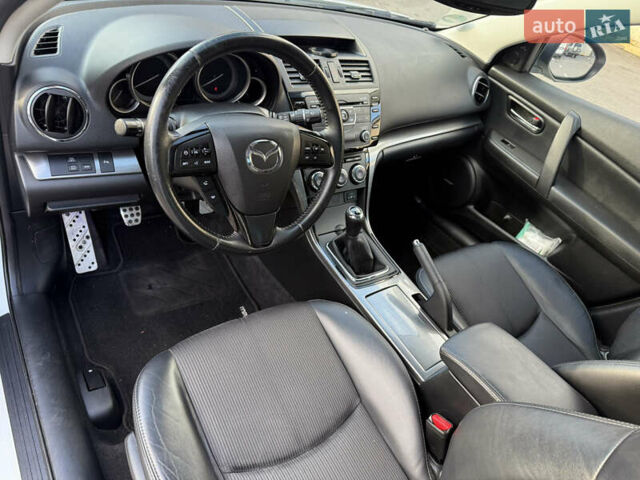 Білий Мазда 6, об'ємом двигуна 2.2 л та пробігом 218 тис. км за 7199 $, фото 12 на Automoto.ua