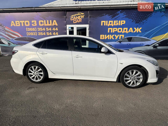 Білий Мазда 6, об'ємом двигуна 2 л та пробігом 177 тис. км за 8900 $, фото 4 на Automoto.ua
