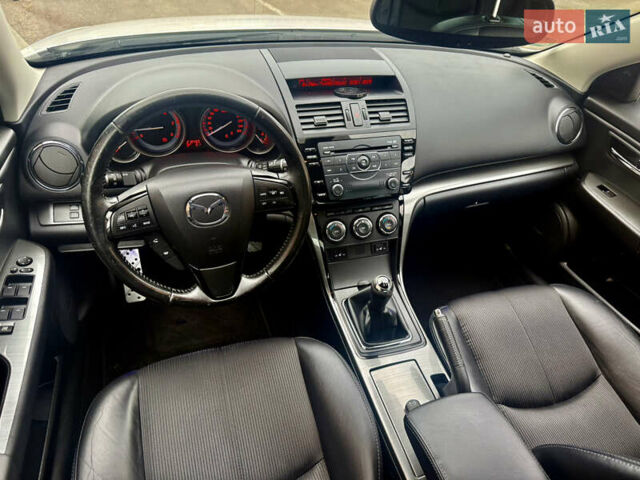 Белый Мазда 6, объемом двигателя 2.2 л и пробегом 218 тыс. км за 7699 $, фото 20 на Automoto.ua