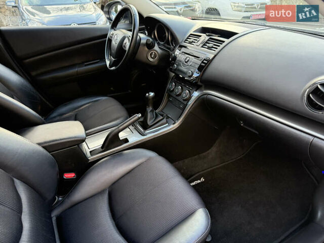 Білий Мазда 6, об'ємом двигуна 2.2 л та пробігом 218 тис. км за 7199 $, фото 19 на Automoto.ua