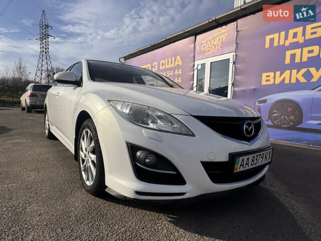 Білий Мазда 6, об'ємом двигуна 2 л та пробігом 177 тис. км за 8900 $, фото 2 на Automoto.ua