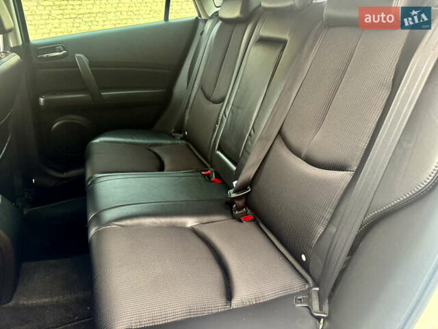 Белый Мазда 6, объемом двигателя 2.2 л и пробегом 218 тыс. км за 7699 $, фото 21 на Automoto.ua