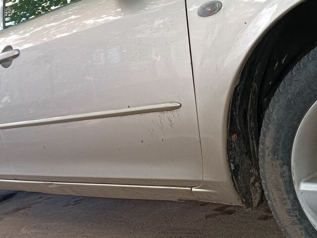 Бежевый Мазда 6, объемом двигателя 2 л и пробегом 221 тыс. км за 2900 $, фото 1 на Automoto.ua