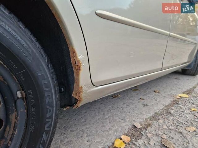 Бежевый Мазда 6, объемом двигателя 1.8 л и пробегом 364 тыс. км за 2900 $, фото 33 на Automoto.ua