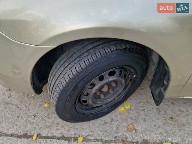 Бежевый Мазда 6, объемом двигателя 1.8 л и пробегом 364 тыс. км за 2900 $, фото 10 на Automoto.ua