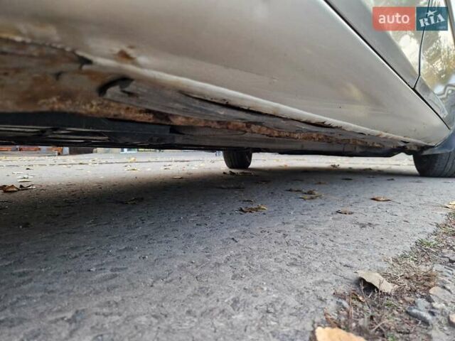 Бежевый Мазда 6, объемом двигателя 1.8 л и пробегом 364 тыс. км за 2900 $, фото 40 на Automoto.ua