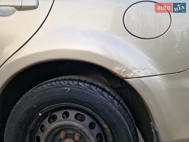 Бежевый Мазда 6, объемом двигателя 1.8 л и пробегом 364 тыс. км за 2900 $, фото 35 на Automoto.ua