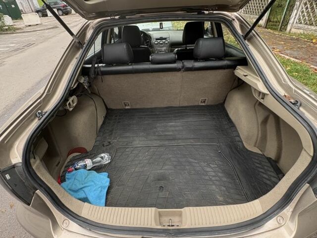 Бежевый Мазда 6, объемом двигателя 2 л и пробегом 230 тыс. км за 3000 $, фото 5 на Automoto.ua