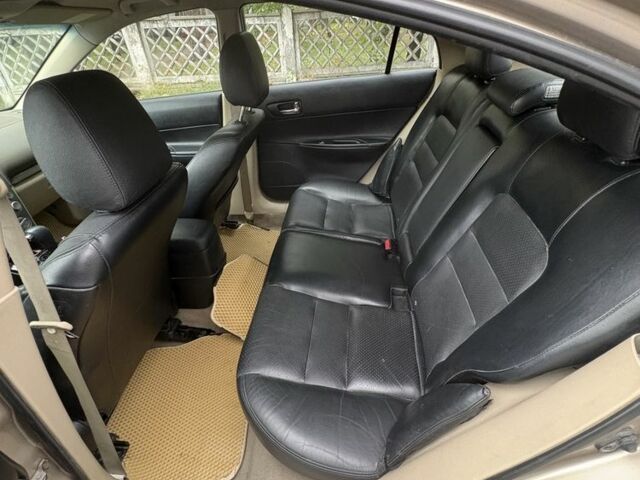 Бежевый Мазда 6, объемом двигателя 2 л и пробегом 230 тыс. км за 3000 $, фото 6 на Automoto.ua