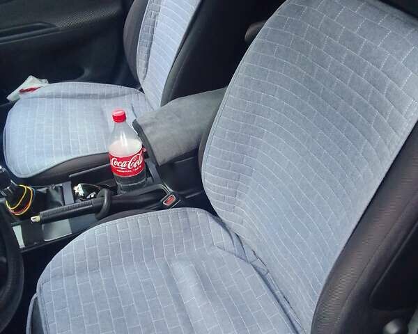 Бежевый Мазда 6, объемом двигателя 2 л и пробегом 208 тыс. км за 5100 $, фото 1 на Automoto.ua