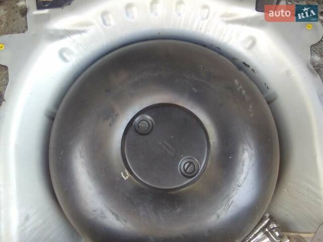 Бежевый Мазда 6, объемом двигателя 2 л и пробегом 208 тыс. км за 5100 $, фото 6 на Automoto.ua