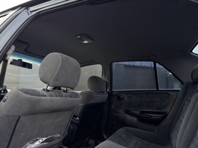 Черный Мазда 6, объемом двигателя 2 л и пробегом 300 тыс. км за 1800 $, фото 11 на Automoto.ua