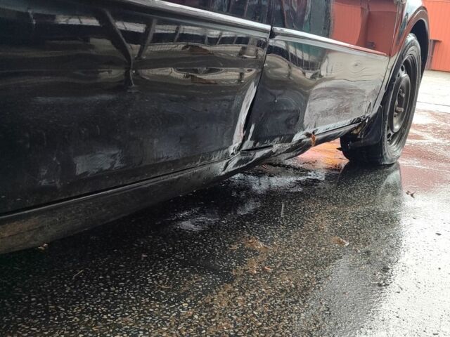 Черный Мазда 6, объемом двигателя 2 л и пробегом 317 тыс. км за 3000 $, фото 7 на Automoto.ua