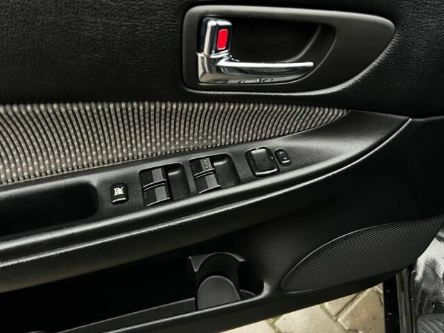 Черный Мазда 6, объемом двигателя 2 л и пробегом 227 тыс. км за 4500 $, фото 8 на Automoto.ua