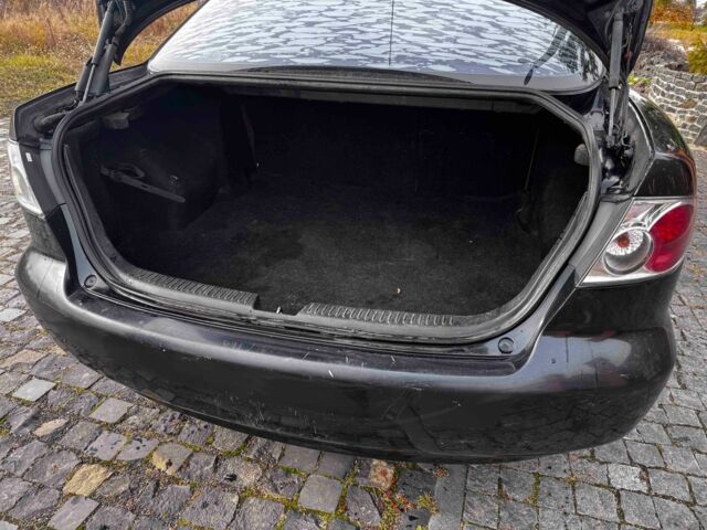 Черный Мазда 6, объемом двигателя 1.8 л и пробегом 250 тыс. км за 2000 $, фото 6 на Automoto.ua