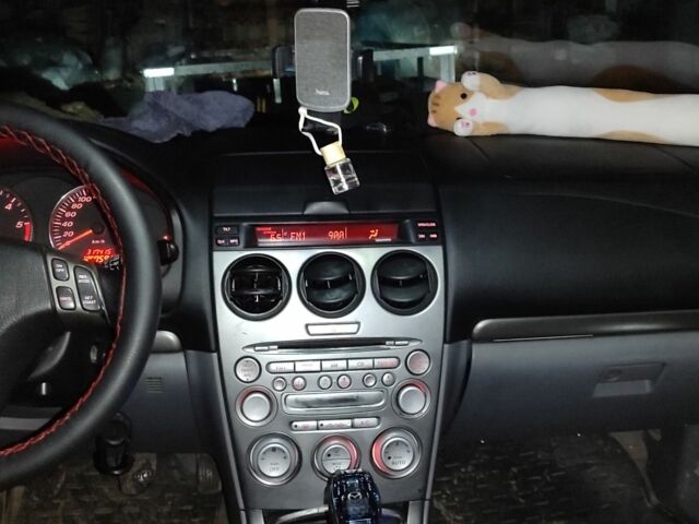 Черный Мазда 6, объемом двигателя 2 л и пробегом 317 тыс. км за 3000 $, фото 9 на Automoto.ua