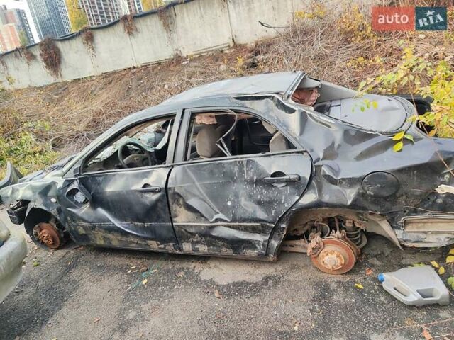 Мазда 6 2003 в Киеве на Automoto.ua Черный Мазда 6, объемом двигателя 2 л и пробегом 250 тыс. км за 500 $, фото 5 на Automoto.ua