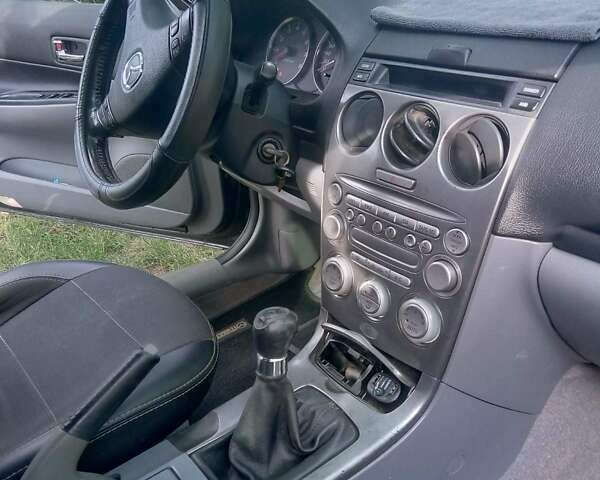 Чорний Мазда 6, об'ємом двигуна 2 л та пробігом 280 тис. км за 5600 $, фото 6 на Automoto.ua