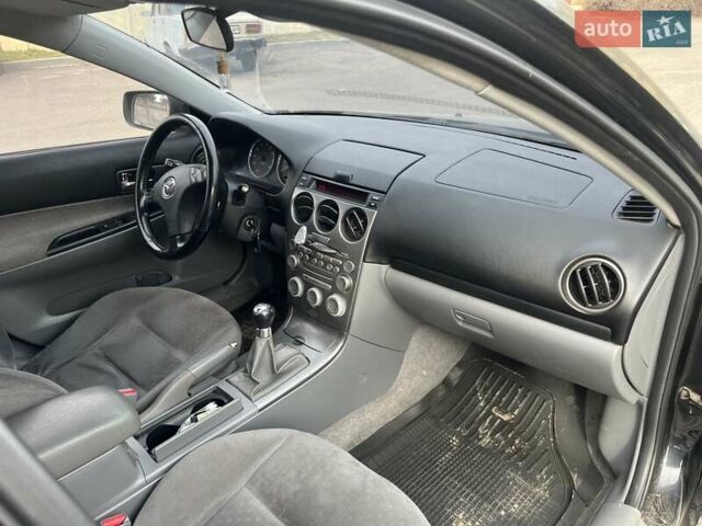 Чорний Мазда 6, об'ємом двигуна 1.8 л та пробігом 200 тис. км за 2000 $, фото 13 на Automoto.ua