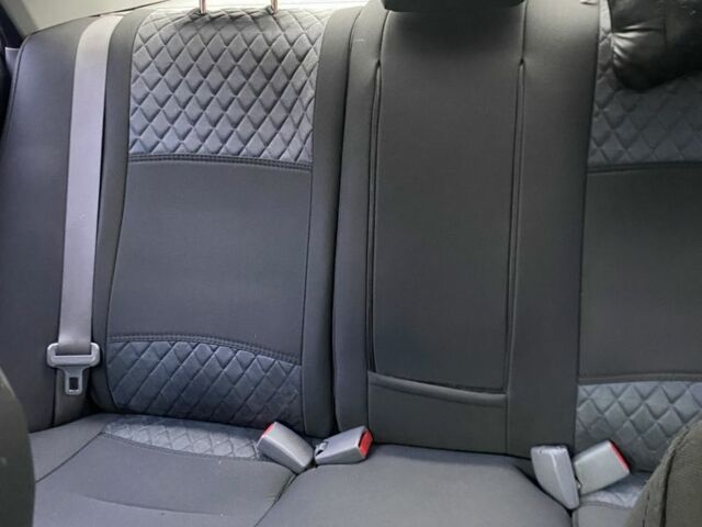 Черный Мазда 6, объемом двигателя 2 л и пробегом 257 тыс. км за 5500 $, фото 3 на Automoto.ua