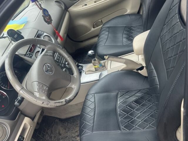 Чорний Мазда 6, об'ємом двигуна 2 л та пробігом 252 тис. км за 3800 $, фото 6 на Automoto.ua