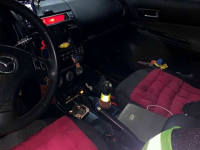 Чорний Мазда 6, об'ємом двигуна 2.3 л та пробігом 300 тис. км за 3500 $, фото 10 на Automoto.ua