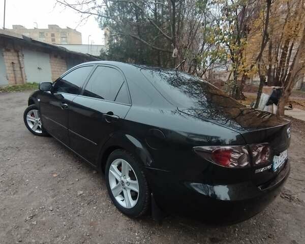 Черный Мазда 6, объемом двигателя 2 л и пробегом 185 тыс. км за 5000 $, фото 4 на Automoto.ua