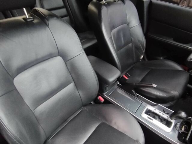 Черный Мазда 6, объемом двигателя 2 л и пробегом 185 тыс. км за 5000 $, фото 16 на Automoto.ua