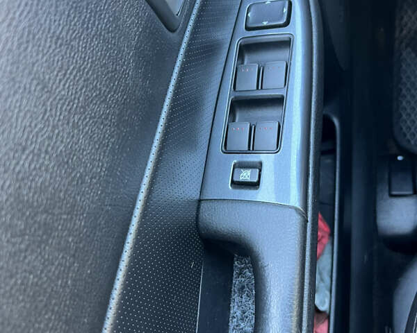 Чорний Мазда 6, об'ємом двигуна 2 л та пробігом 128 тис. км за 6800 $, фото 7 на Automoto.ua