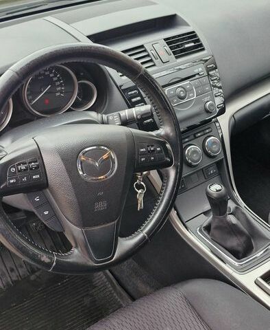 Черный Мазда 6, объемом двигателя 2 л и пробегом 265 тыс. км за 1783 $, фото 4 на Automoto.ua